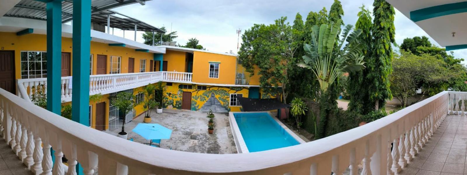 Hotel Y Restaurante Casa Jardines San Benito Екстер'єр фото